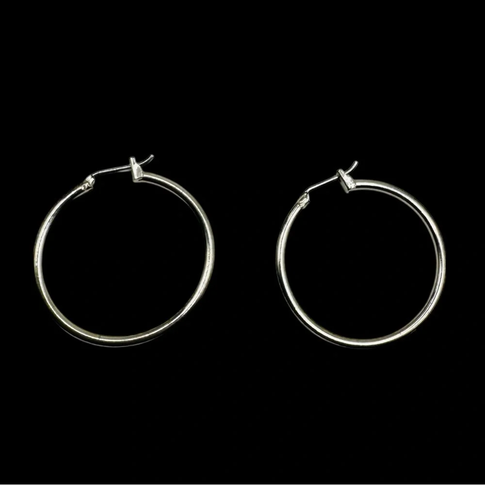 Classic Silver Tone Hoop Earrings | Minimal Everyday Hoops